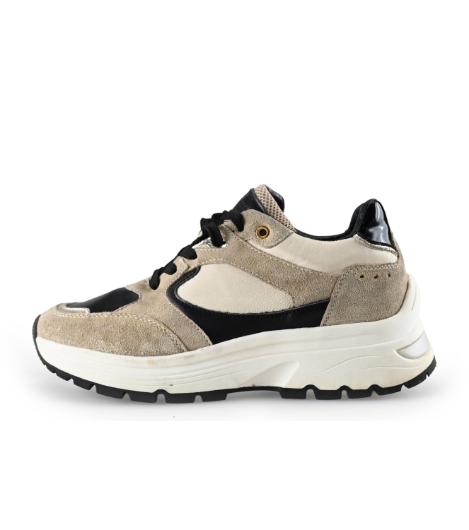 Manfield Sneakers