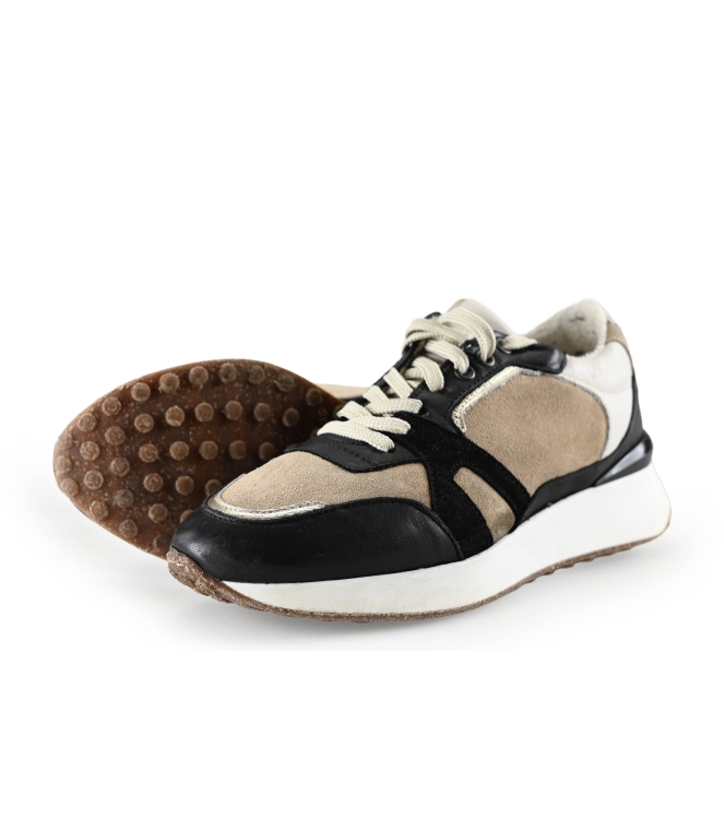 Manfield Sneakers