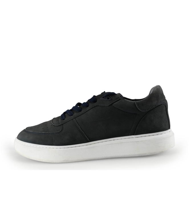 Manfield Sneakers