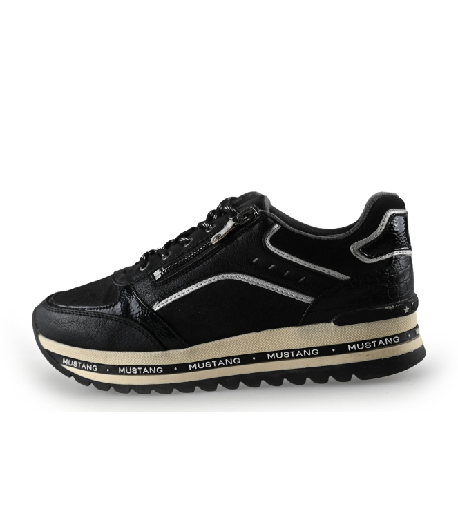 Mustang Sneakers
