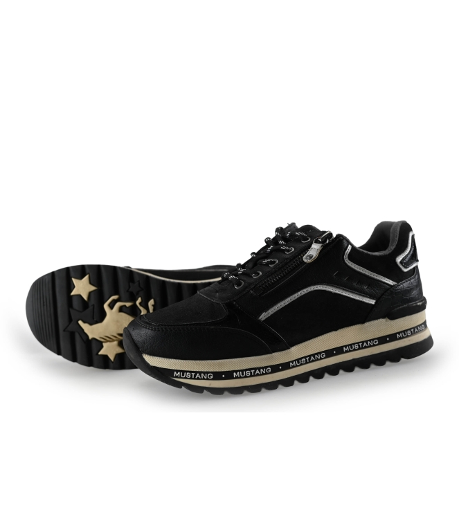 Mustang Sneakers