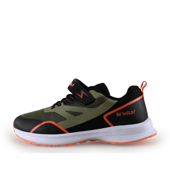 Be Wild Sneakers