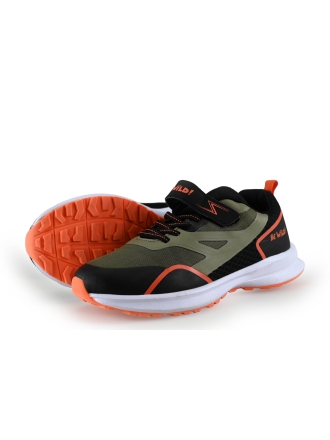 Be Wild Sneakers