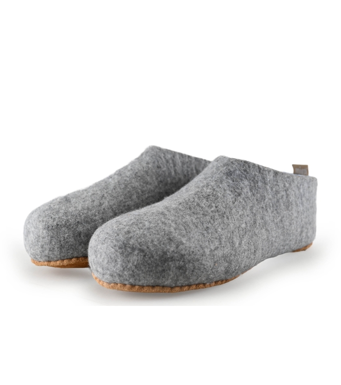 Vivobarefoot barefoot