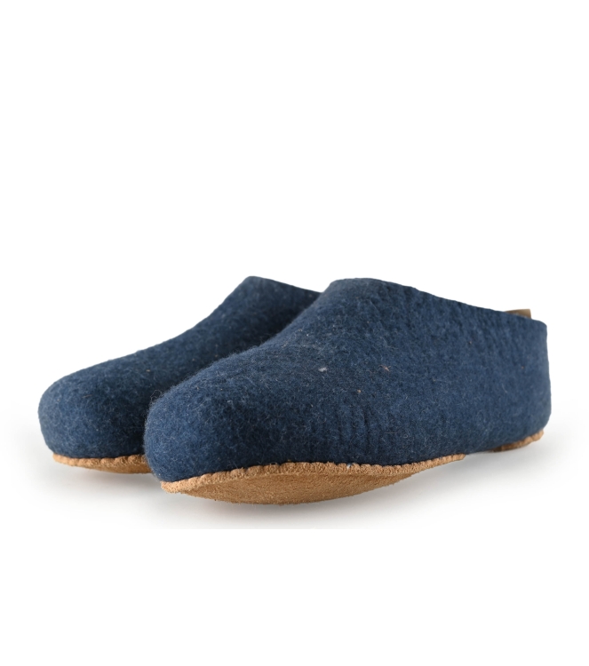 Vivobarefoot barefoot