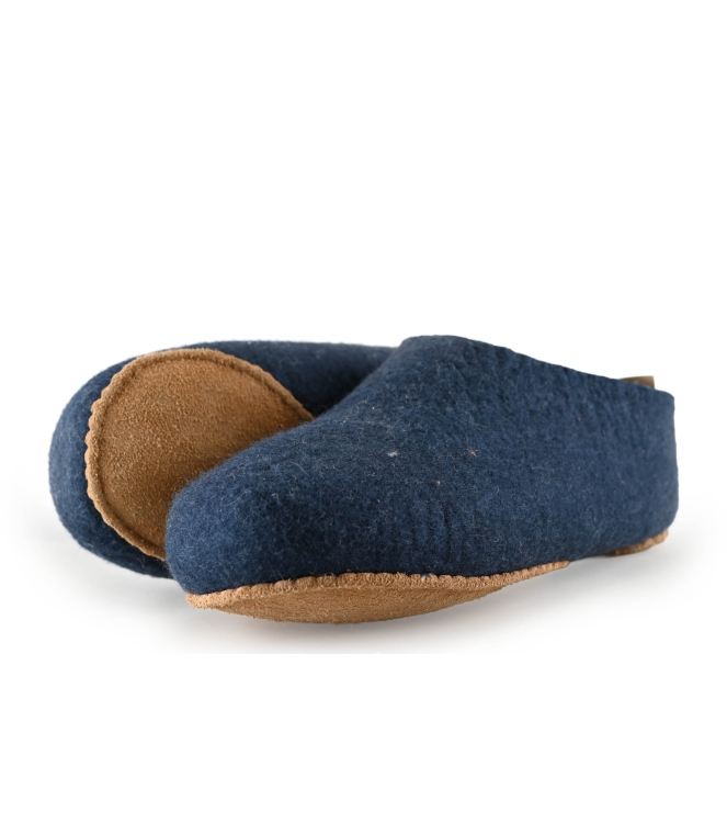 Vivobarefoot barefoot