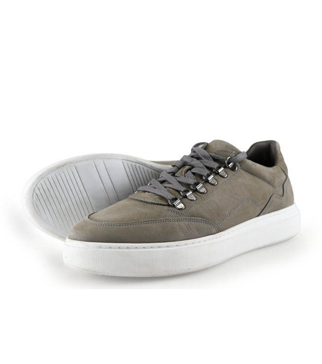 Manfield Sneakers