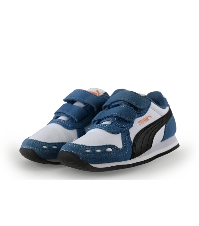 Puma Sneakers
