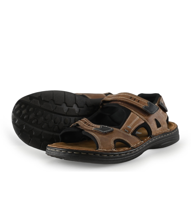 Pataugas Sandalen
