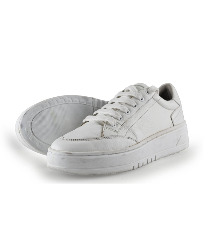Manfield Sneakers