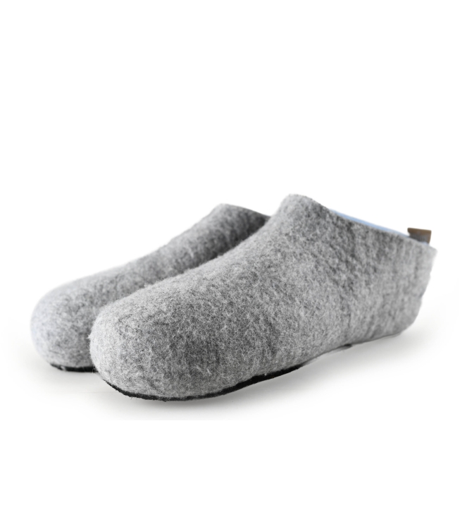 Vivobarefoot barefoot