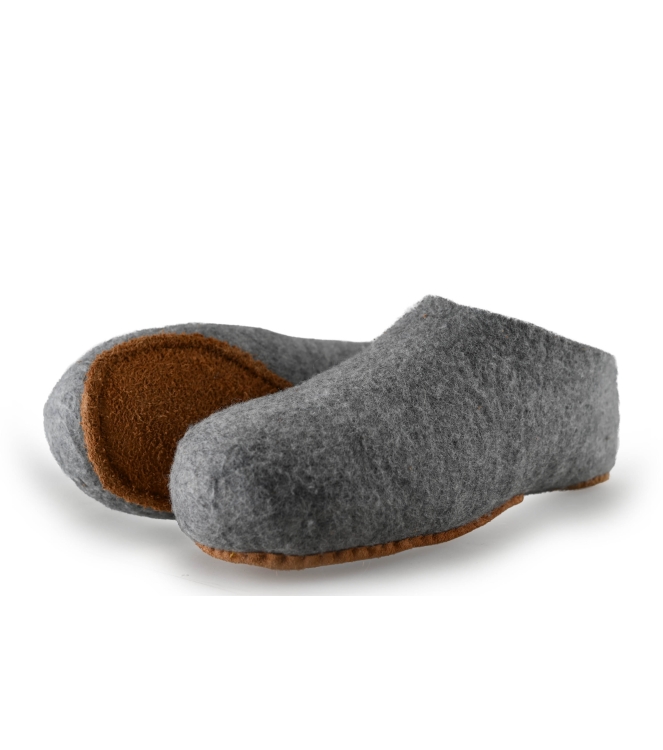 Vivobarefoot barefoot