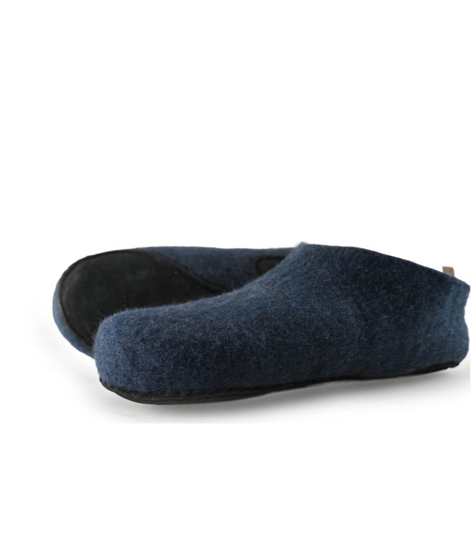 Vivobarefoot barefoot