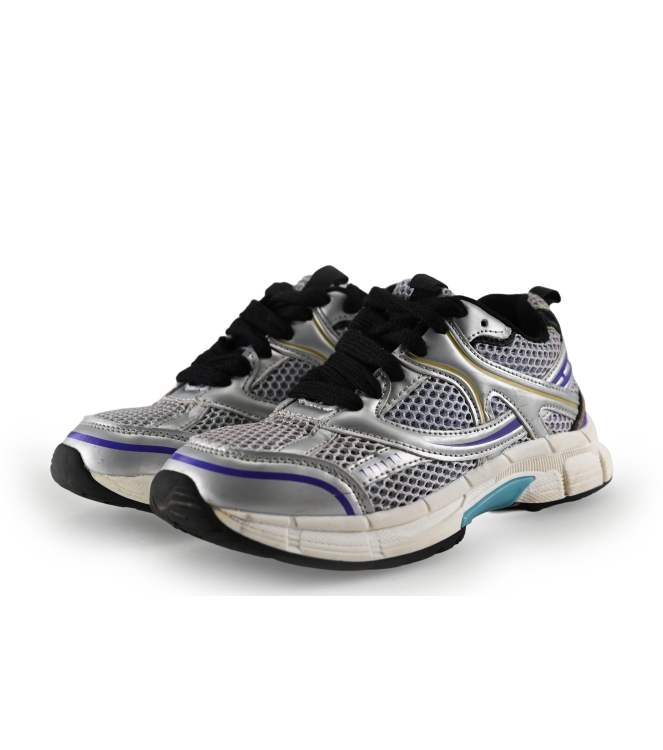 DSTRCT Sneakers