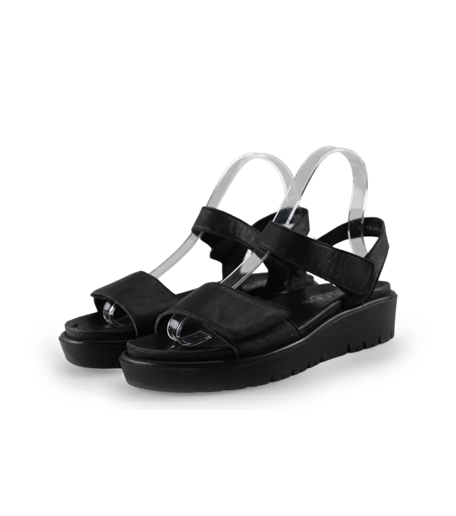 Ara Sandalen