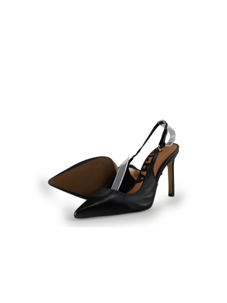 Sacha Pumps