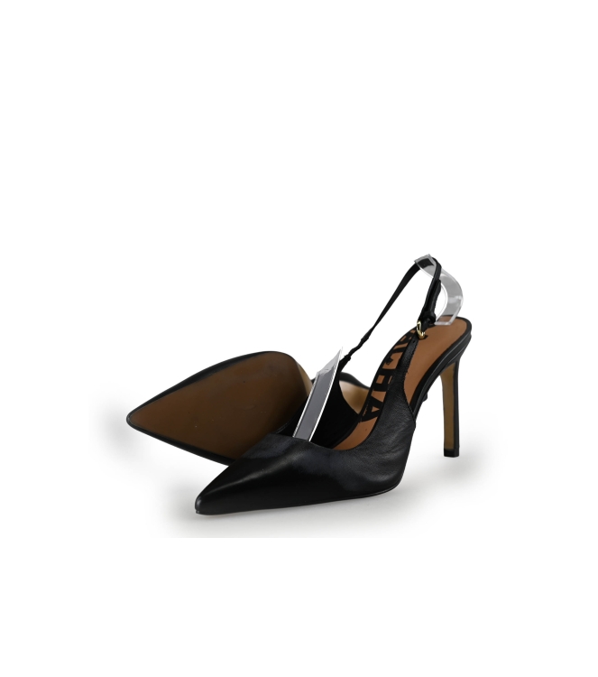 Sacha Pumps