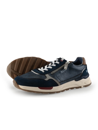 Mustang Sneakers