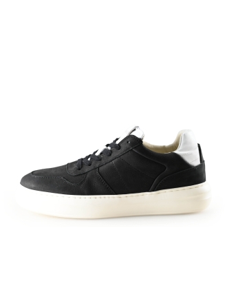 Manfield Sneakers