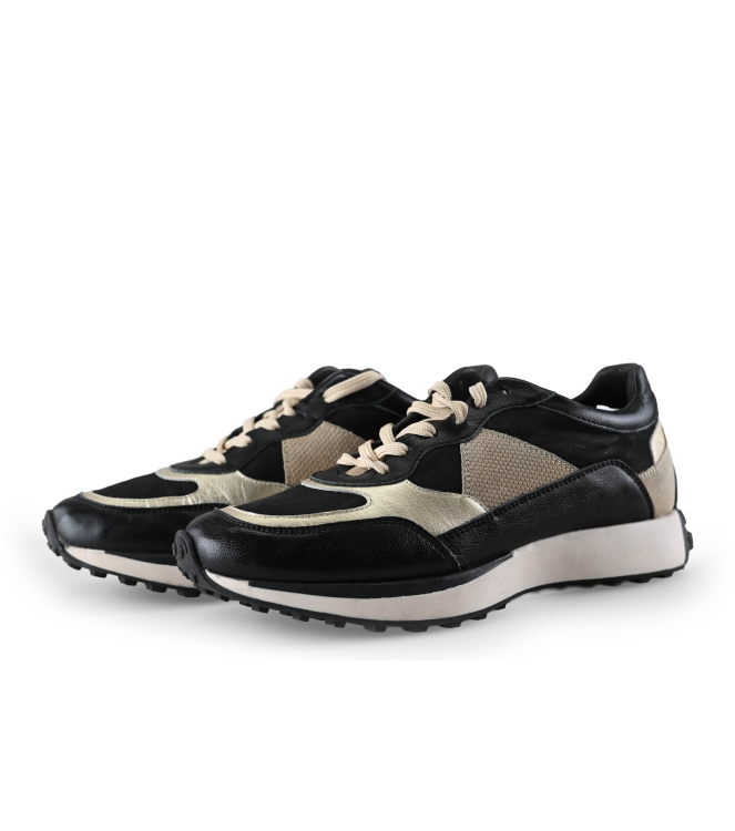 Manfield Sneakers