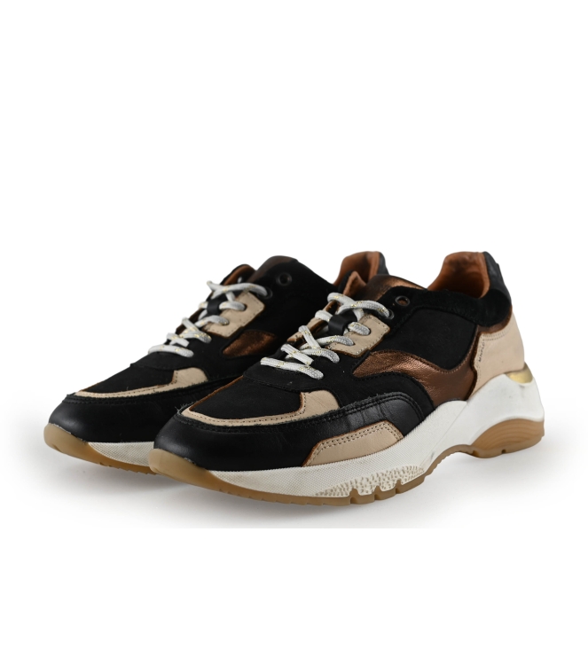 Manfield Sneakers