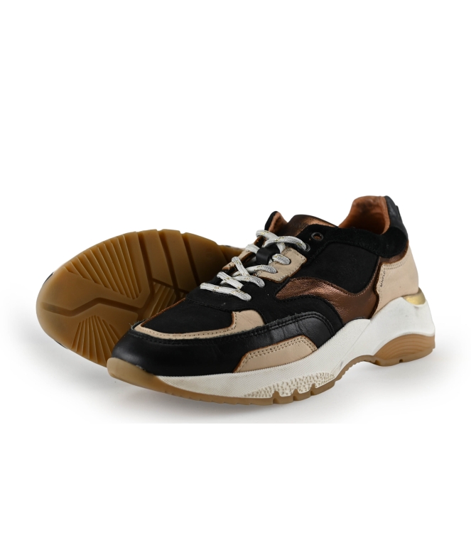 Manfield Sneakers