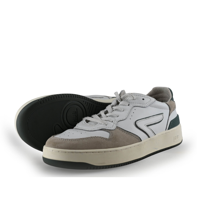 Hub Sneakers