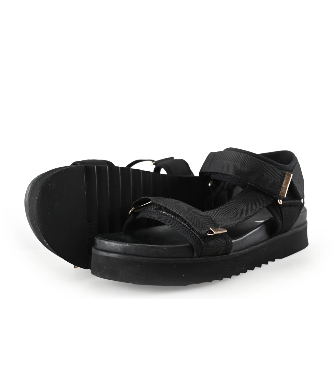 Maruti Sandalen