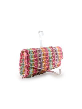 Bata Clutch