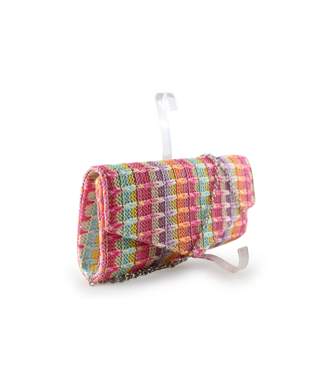 Bata Clutch