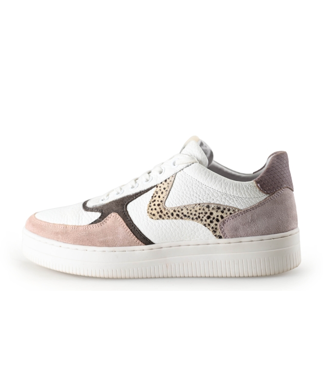 Maruti Sneakers