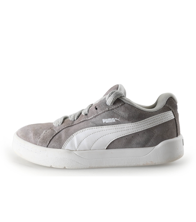 Puma Sneakers