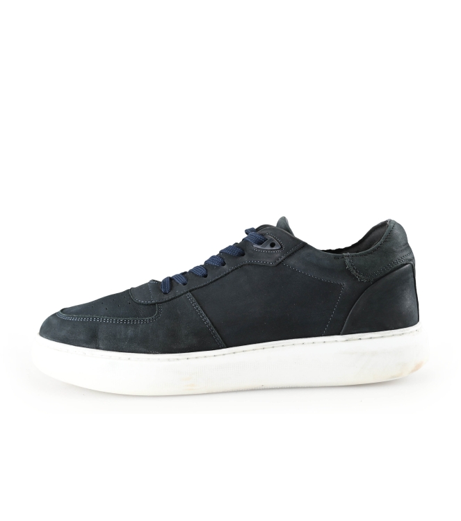 Manfield Sneakers