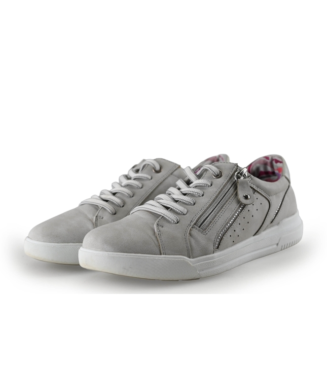 95rock Sneakers