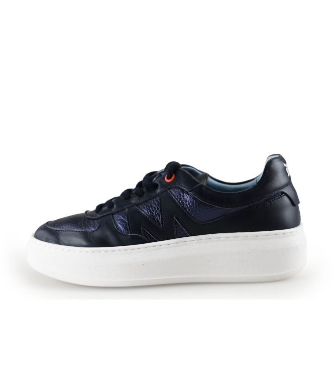 MAG Sneakers