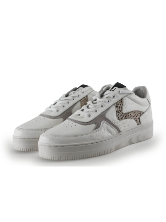 Maruti Sneakers
