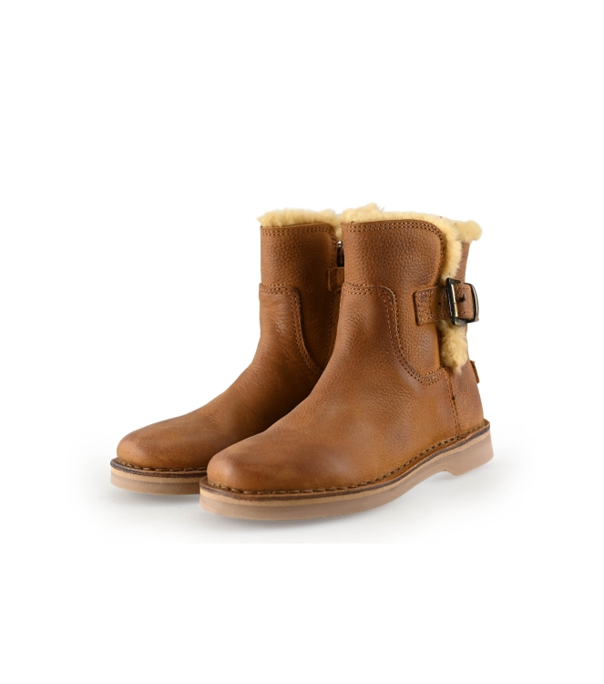 Giga Boots