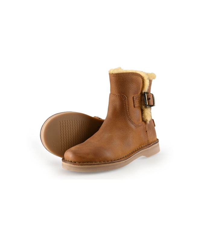 Giga Boots
