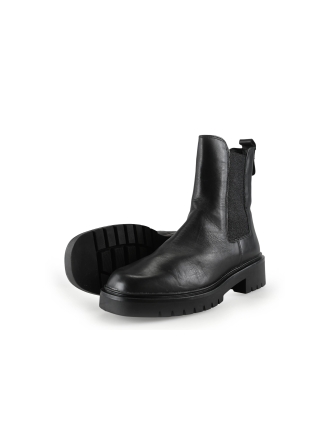 Tamaris Chelsea boots