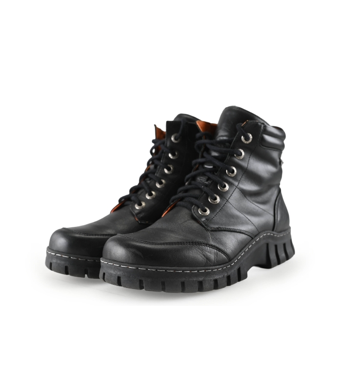 Megamok Boots