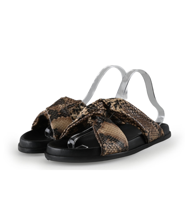 Nelson Slippers