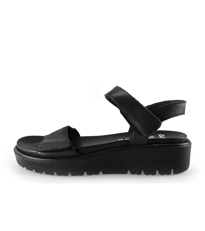 Ara Sandalen