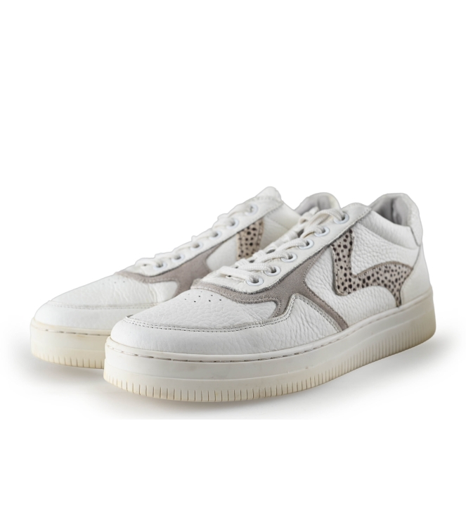 Maruti Sneakers
