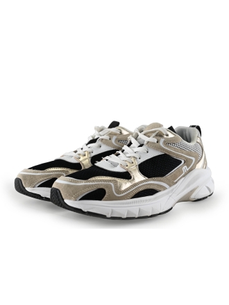 Maruti Sneakers