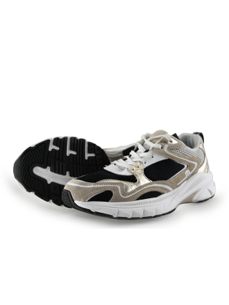 Maruti Sneakers