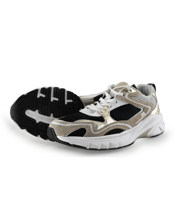Maruti Sneakers