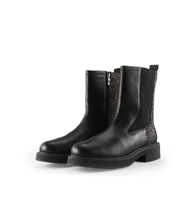 Maruti Boots