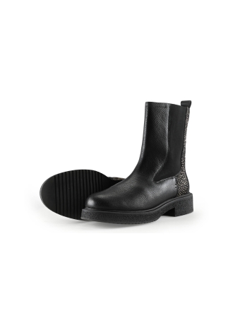 Maruti Boots