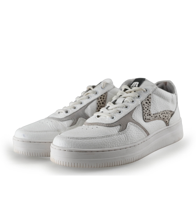 Maruti Sneakers