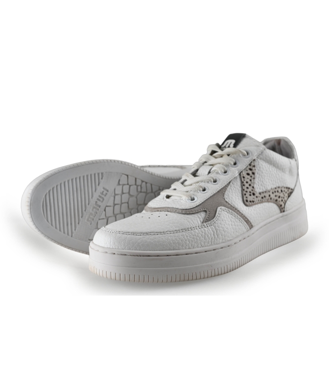 Maruti Sneakers
